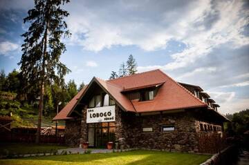 Фото номера Улучшенный двухместный номер с 1 кроватью Курортные отели Lobogo Resort г. Влэхица 2